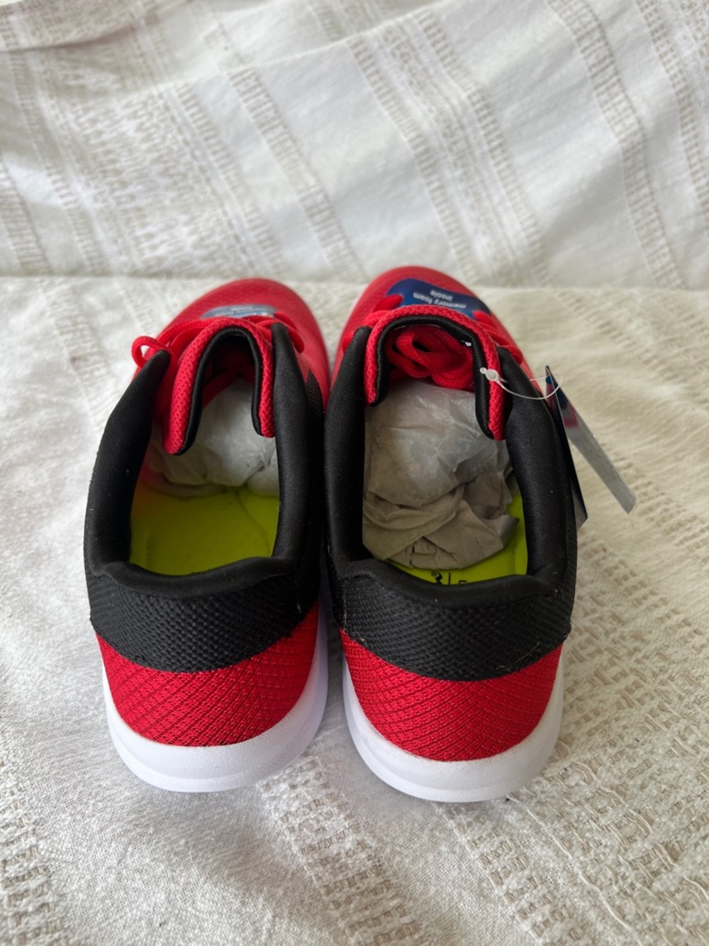 NWT Champion Men’s Red and Black Lightweight Running Shoes - Picture 3 of 8